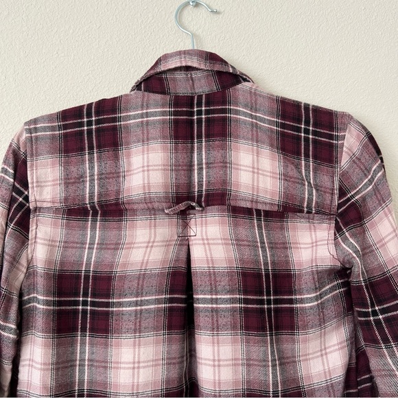 American Eagle Ahh-Mazingly Soft Boyfriend Plaid Flannel Button Down Shirt - Picture 8 of 11